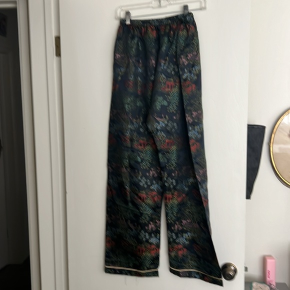 Cute PJ set or costume new from China - Picture 3 of 3